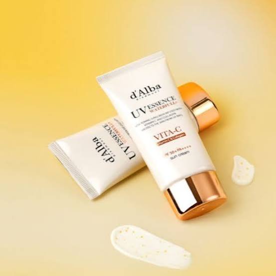 d'Alba UV Essence Waterfull+ Vita-C Sun Cream 50ml